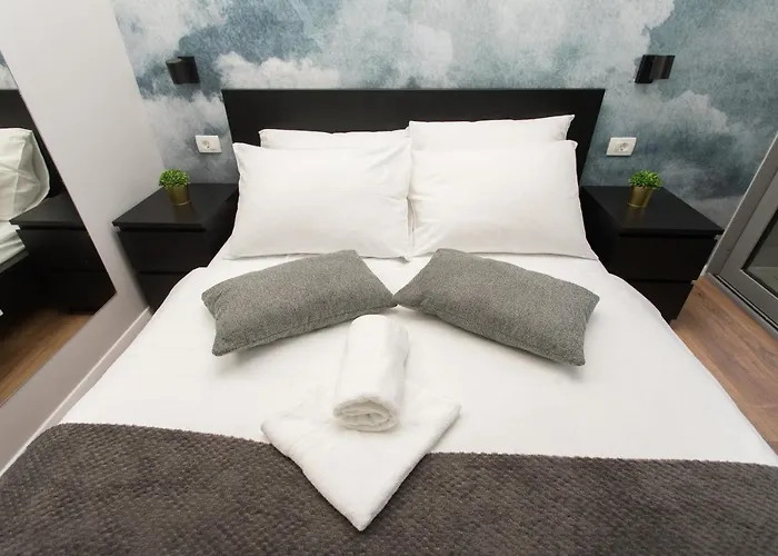 Vandrerhjem Cool , Split