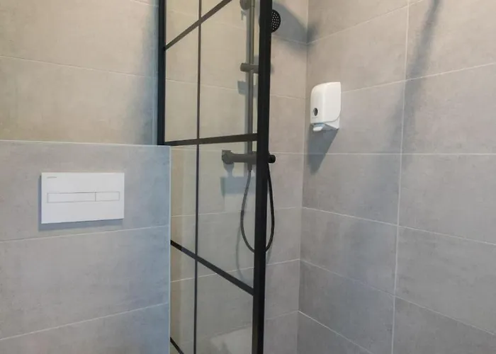 Cool , Vandrerhjem *